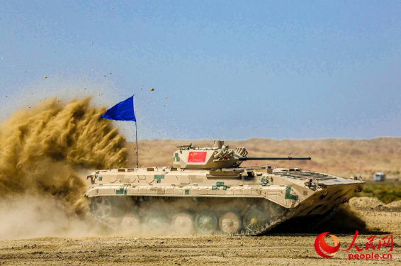 環(huán)球網(wǎng):又是第一！“蘇沃洛夫突擊”接力賽中國隊(duì)摘冠